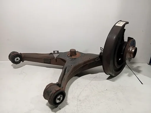 Wielnaaf links achter Volkswagen Transporter