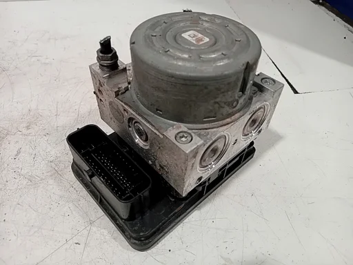 Abs pomp Skoda Octavia