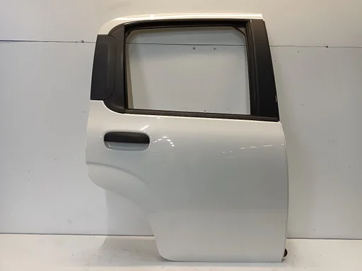 Portier rechts achter Fiat Panda