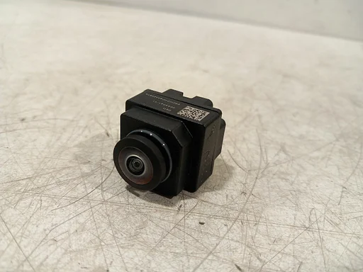 Camera achter Lynk & Co 01