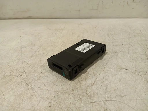 Antenne versterker Lynk & Co 01