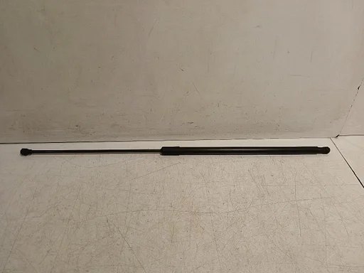 Gasdrukveer Mercedes-Benz CLA