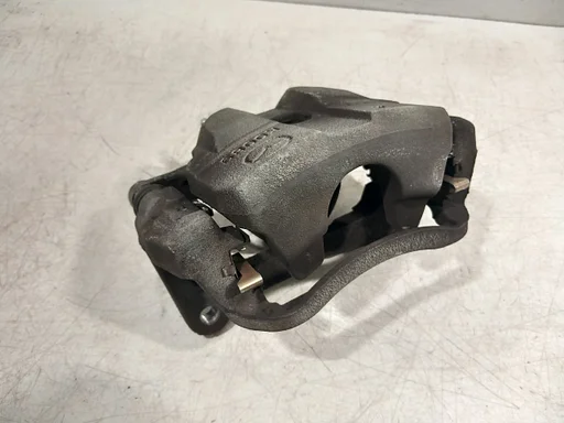 Remklauw rechts voor Mazda 6