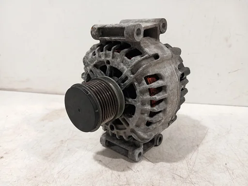 Dynamo Mercedes-Benz C-Klasse