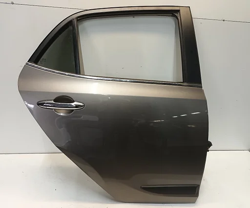 Portier rechts achter Kia Picanto