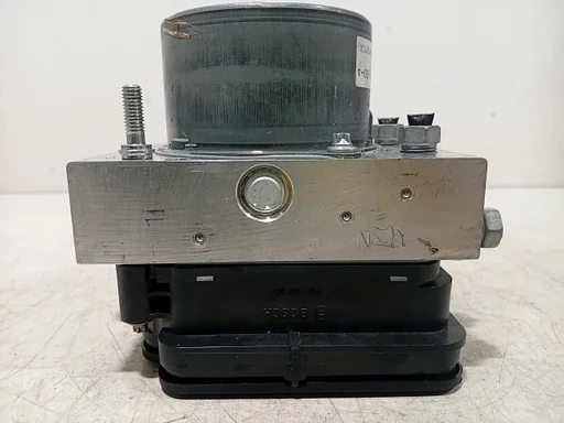 Abs pomp Tesla Model