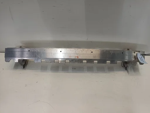 Bumperbalk achter BMW 5 serie