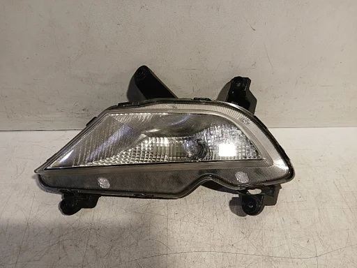 Mistlamp links Hyundai i20