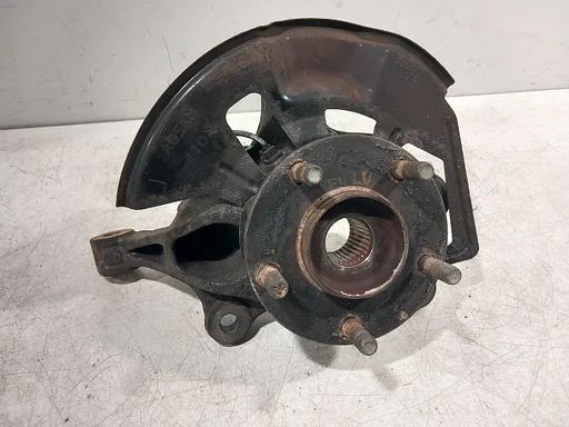 Wielnaaf links voor Mazda CX-5