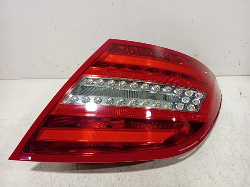 Achterlicht carrosserie rechts Mercedes-Benz C-Klasse