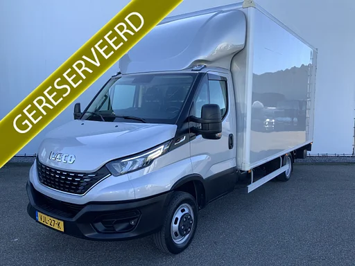 Iveco Daily 35C18H 3.0 410 Automaat Meubelbak&Klep Airco Cruise Navi zijdeur 3 Zits Trekhaak 3500 kg Bakmaat L445/B.210/H.225 .CM Euro 6
