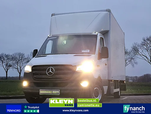 Mercedes-Benz SPRINTER 319 Bakwagen Laadklep V6