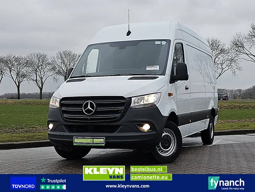 Mercedes-Benz SPRINTER 317 L2H2 Mbux RWD Euro6!