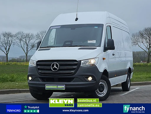 Mercedes-Benz SPRINTER 317 L2H2 RWD Mbux10
