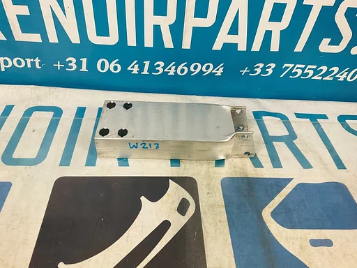 Balksteun Mercedes W213 A2136201600 Links 2-B2-2742A