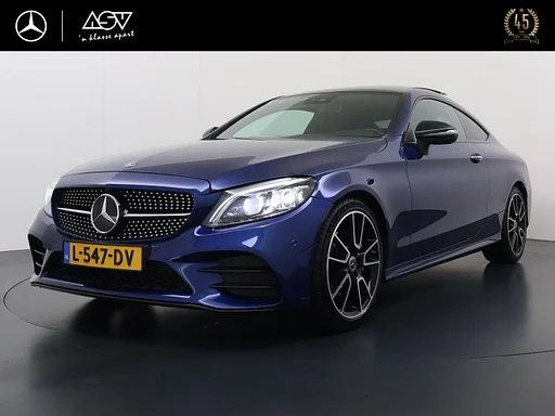 Mercedes-Benz C 200 Coupé AMG Sport Edition Premium Plus | Panorama - teto solar | Burmester Surround System | 19" AMG jantes | Sfeerverlichting | 360° câmera | Multibeam LED Koplampen | Dodehoek Assistent | Leder Bekleding