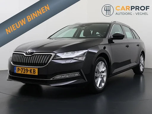 Skoda Superb station wagon 1.4 TSI iV Business Edition Plus attache remorque