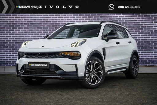 Lynk&Co 01 1.5 Plug-in Hybrid Core | PHEV | Nieuw Model | Achteruitrijcamera | sensori di parcheggio | sedili riscaldati | Apple Carplay | Android Auto | navigatie | Adaptieve Cruise Control