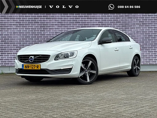 Volvo S60 1.5 T3 Nordic+ | Lederen Bekleding | carro de reboque | xênon | 18" | Aquecedor | assentos aquecidos | Parkeer câmera | navigatie |