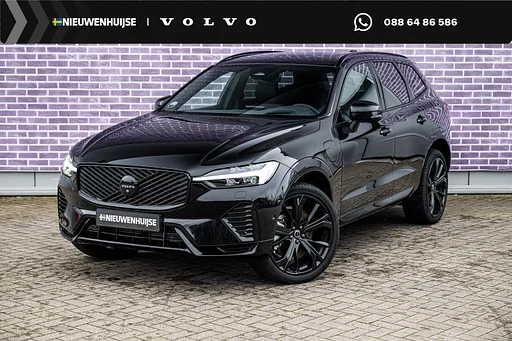 Volvo XC60 2.0 T6 Plug-in hybrid AWD Ultra Black Edition | Harman Kardon Audio | Head-up Display | 360 Graden macchina fotografica | Tetto Pano | Lichtmetalen cerchioni 21 inch | Elektrisch Verstelbare Voorstoelen | Keyless Entry | BLIS