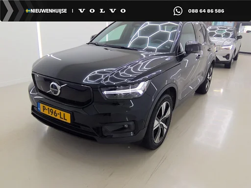 Volvo XC40 Recharge Pro | Adaptieve Cruise Control | Tetto Pano | auto da rimorchio | 360° Parkeercamera | Stoel-/Stuurverwarming | Warmtepomp | Donker Getint Glas |