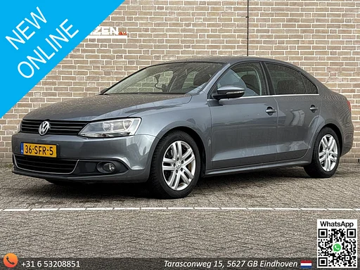 Volkswagen Jetta 2.0 TDI Highline | podgrzewane siedzenia | klimatyzacja | Navi | PDC | hak holowniczy |