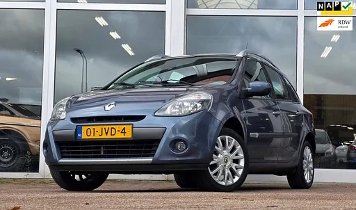 Renault Clio Estate 1.6i 16V Dynamique automatico 2nd owner CruiseControl Navi