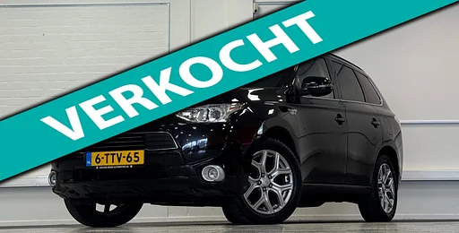 Mitsubishi Outlander 2.0 PHEV instyle auto da rimorchio Schuif/kanteldak Goed onderhouden
