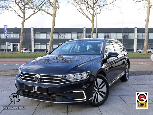 Volkswagen Passat Variant GTE 1.4 TSI PHEV 218PK | full leather | Achteruitrijcamera | Carplay/Android | Massage | heated seats |