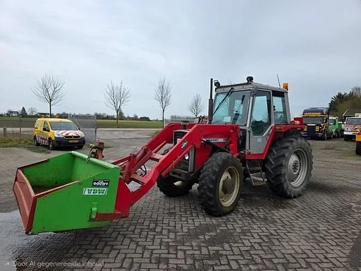 Massey Ferguson MF690-4WD Massey Ferguson 690 4WD Tractor Landbouw Trekker