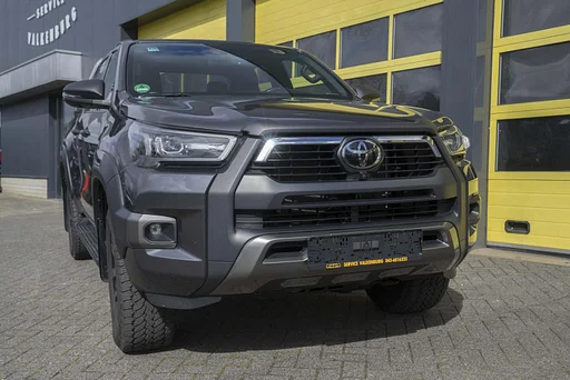 Toyota Hilux 2.8 D-4D Double Cab Invincible