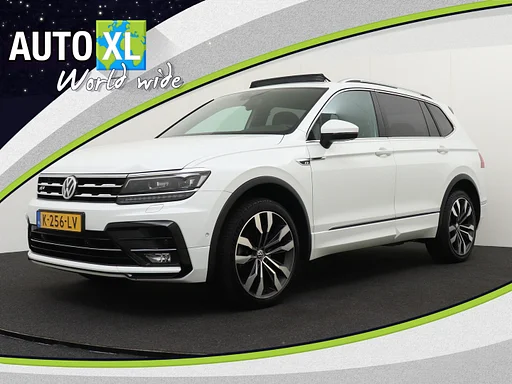 Volkswagen Tiguan Allspace 2.0 TDI 150PK Aut. Highline R-Line 7P. Telhado de pano Massage Adap. Cruise 1k