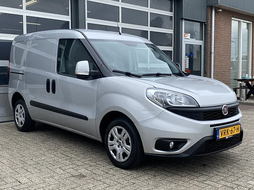 Fiat Doblò Cargo 1.3 MJ L1H1 SX Btw en Bpm vrij Airco Cruise controle Navigatie Tussenschot Parkeerhulp achter 1e eigenaar Ex overheid Euro 5 Marge