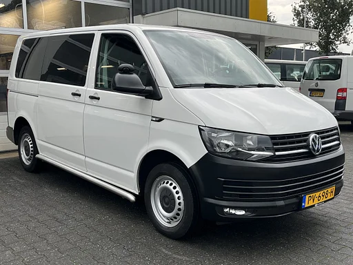 Volkswagen T6 Transporter Kombi 2.0 TDI 150 PK DSG automatico L1H1 BTW en BPM vrij aria condizionata macchina fotografica Cruise Control PDC auto da rimorchio 2nd owner Euro 6 Marge Personenbus station wagon Tourer Groepsvervoer Ideaal voor conversione naar rv 9 posti 8 posti