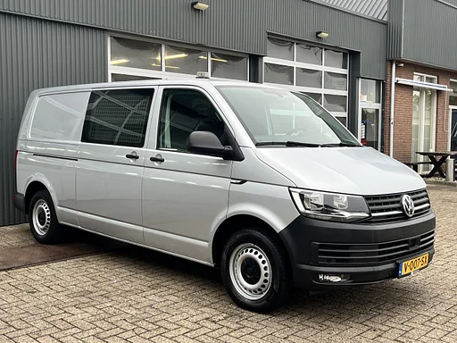 Volkswagen Transporter 2.0 TSI L2H1 Benzine Dubbele Schuifdeur Airco Cruise controle Bpm vrij Trekhaak Klep achter Omvormer Kastinrichting Standkachel Euro 6 Benzine Ideaal voor ombouw naar Camper !!
