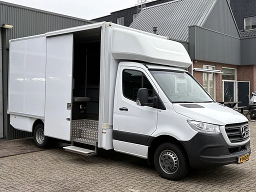 Mercedes-Benz Sprinter 516 CDI Maxi 432 wb Bakwagen Werkplaatsinrichting Kastinrichting Aggregaat Dometic airconditioner Standkachel Nacht aansluiting 220V Airco cruise controle Telefoonverbinding Navigatiesysteem Achterru