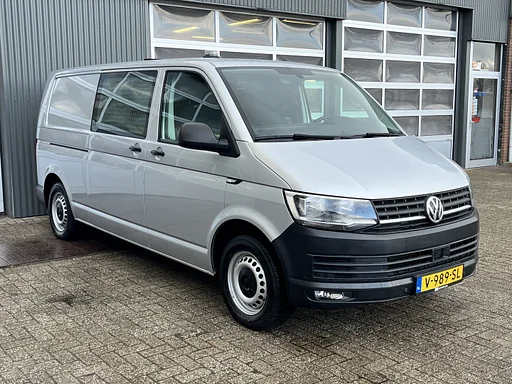 Volkswagen Transporter 2.0 TSI L2H1 Benzine / CNG Dubbele Schuifdeur Airco Cruise controle Bpm vrij Trekhaak Klep achter Omvormer Kastinrichting Standkachel Euro 6 Benzine Ideaal voor ombouw naar Camper !!