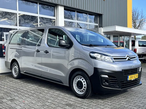 Citroën Jumpy 1.5 BlueHDi XL Marge BTW en BPM vrij!! ar condicionado Controle de cruzeiroe carro de reboque 2500kg Navigatiesysteem Personenvervoer 8-Persoons Parkeerhulp achter Apple carplay primeiro proprietário Euro 6 Bpm en Btw vrij voor particulier