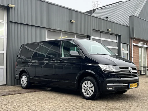 Volkswagen Transporter 2.0 TDI L2H1 DC Dubbele schuifdeur Ladekasten Airco Cruise controle Telefoonverbinding Apple carplay Navigatiesysteem Euro 6 DC 1e eigenaar Dealer onderhouden