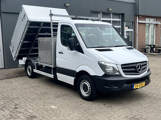 Mercedes-Benz Sprinter 316 1.8 NGT 366 CNG en Benzine 157pk Automaat Pick-up Open laadbak Kipper Gereedschapskist 3-Persoons Telefoonverbinding