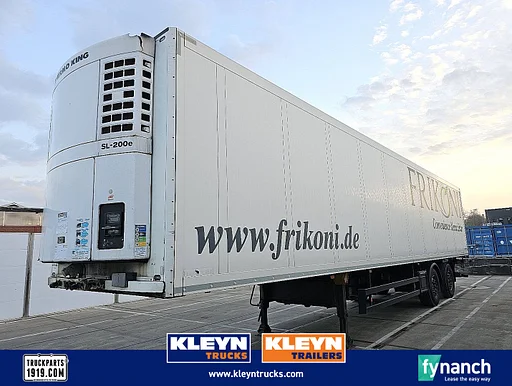 Schmitz Cargobull SKO18