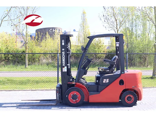 Hangcha CPCD25 | TRIPLEX | 2.5 TON | SIDESHIFT | POSITIONERS