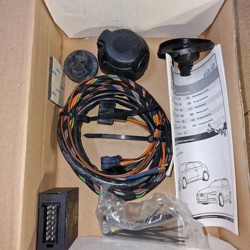 Trekhaak kabelset 12 polig AU044B1 nieuw Audi A3 3D en sportback