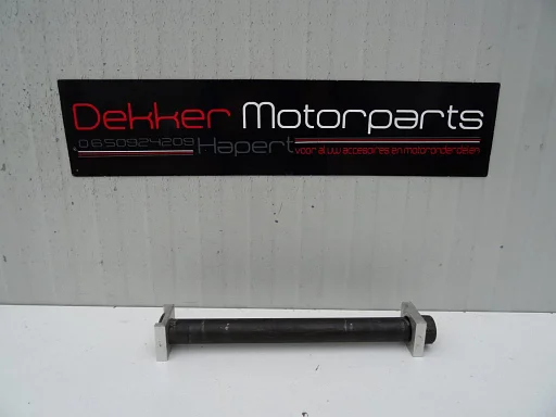 Complete Achter As Yamaha YZF R1 1998-1999-2000-2001 RN01