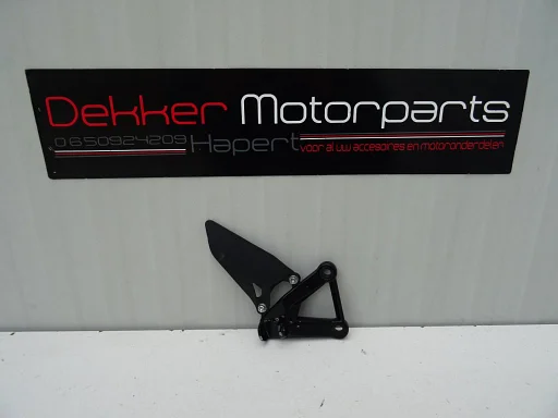 Rechter Schetsplaat / Voetsteun houder Ducati 848 1098 1198