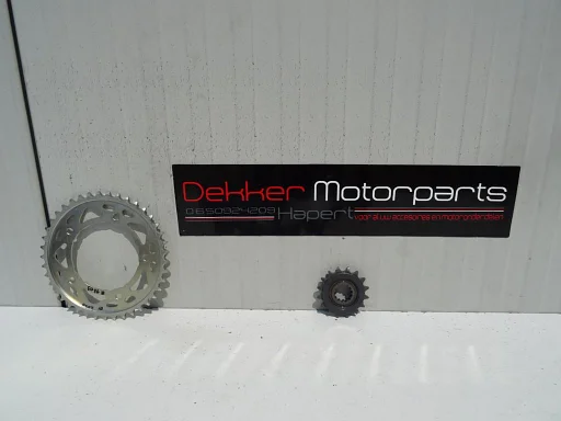 Voor + Achter Tandwiel Origineel Yamaha YZF R1 2020-2021