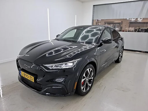 Ford Mustang AWD 75 kWh