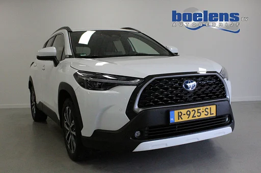 Toyota Corolla Cross 2.0 High Power Hybrid First Edition | navigatie | ACC | KEYLESS | BLINDSPOT | STOEL-VERW | camera | DAB | LED |