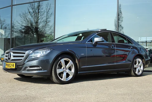 Mercedes-Benz CLS 350 V6 | MASSAGESTOEL | MEMORY | LEDER | appareil photo | xénon | AIRMATIC | toit ouvrant | HARMAN/KARDON
