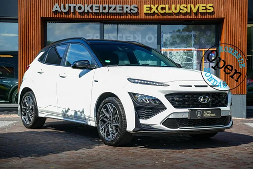 Hyundai Kona 1.6 T-GDI N-Line fényképezőgép Stoelvent. Stuurverw DAB+ navigatie Keyless 200pk! N Line